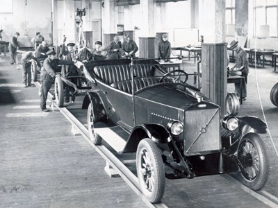 2 - История марки Volvo.jpg
